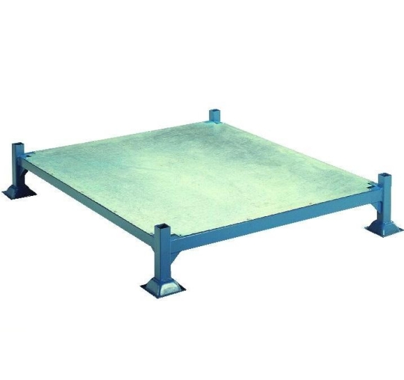Base avec recouvrement tôle zinguée
